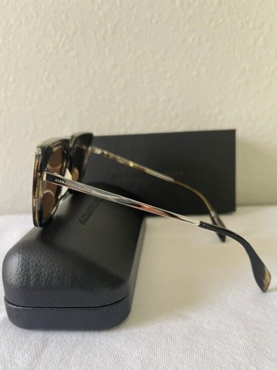 ALEXANDER MCQUEEN AM0169S 003 Brown, Silver/Brown Lens Sunglasses main image 10